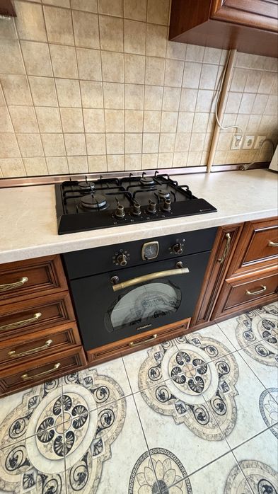 Продад 3-кім квартири в ценрі. Вул. Князів Острозьких