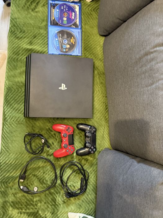 Playstation 4 pro 1 Tb