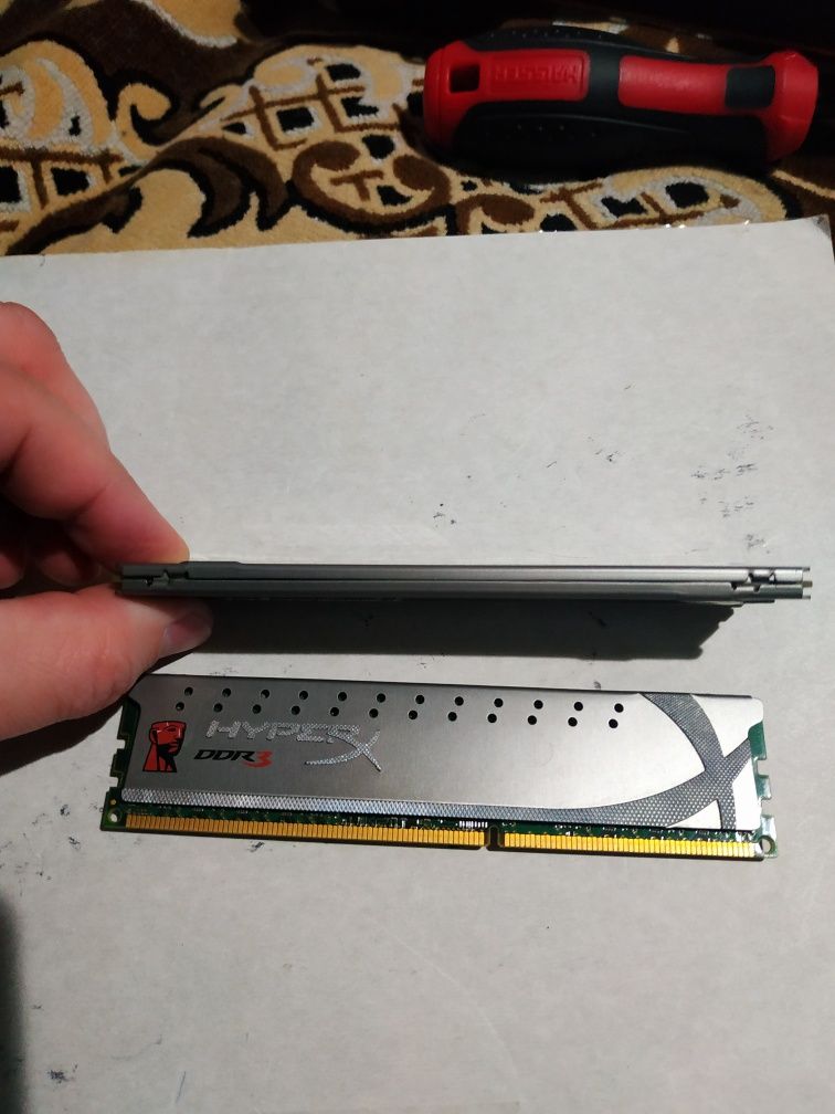 Оперативная память DDR-3 2GB Kingston Hyper Genesis.Новая.