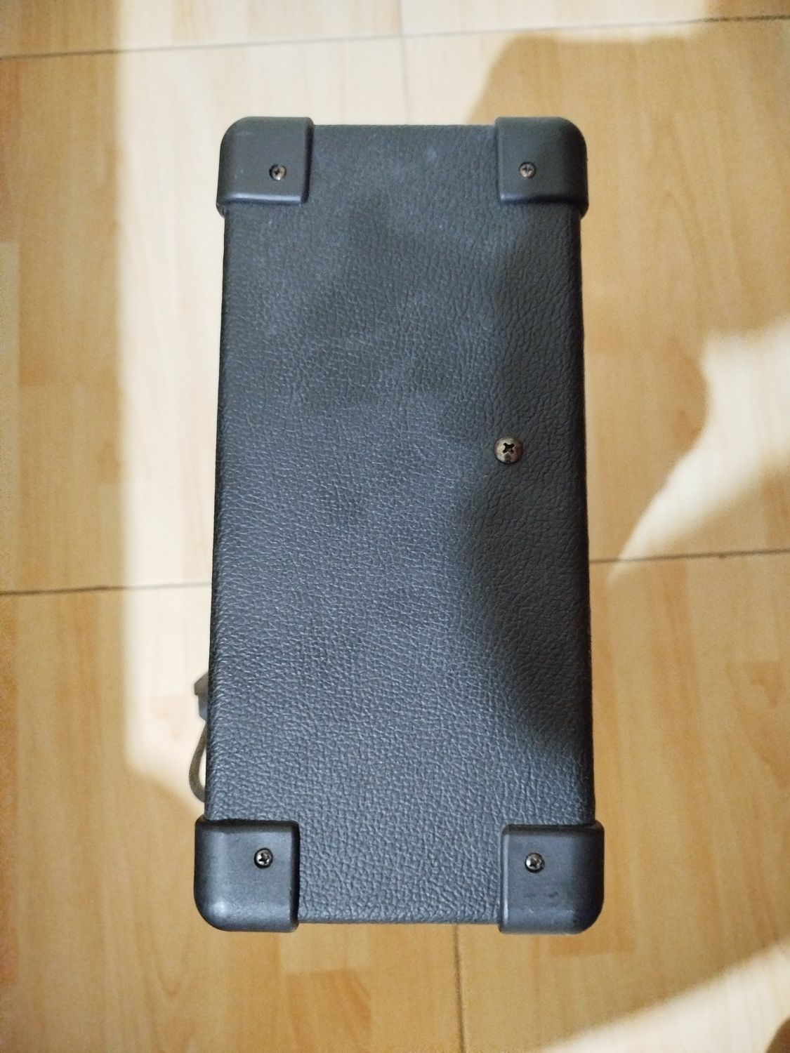 Amplificador Guitarra Elétrica 15W