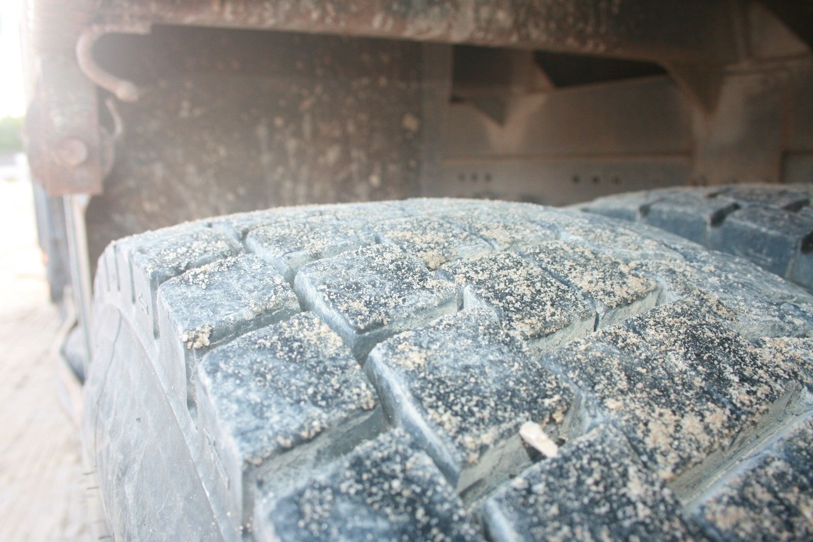 Daf 85CF 380 4 eixos