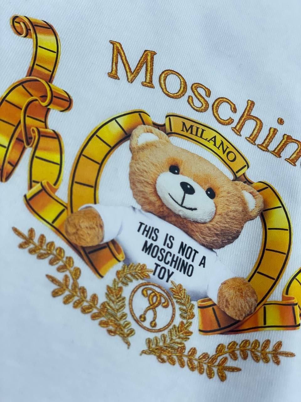 NEWS COLLECTION футболка от Moschino идеальная - весн, лето 2024