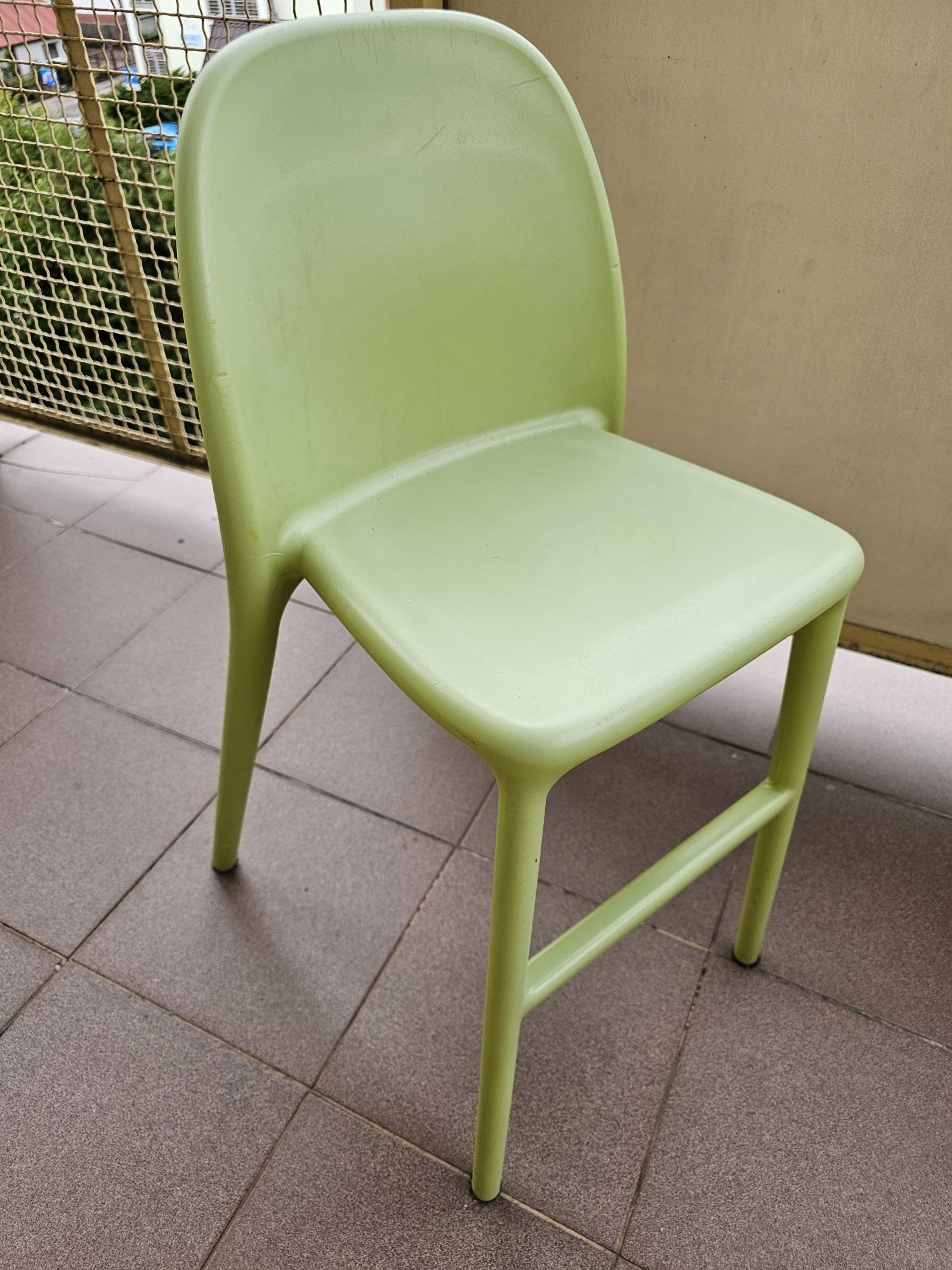 Ikea Urban dwa  krzesła dziecięce