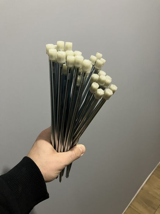 Nowe kołki do styropianu z trzpieniem metalowym 26 cm