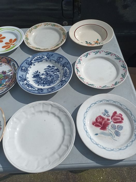 Lote de pratos antigos 5€/ cada