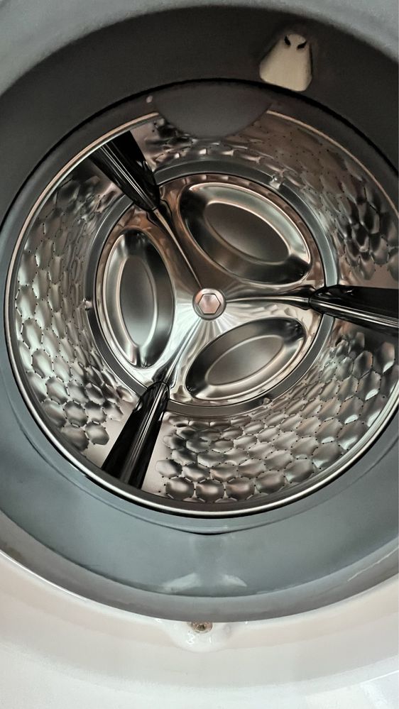 Стиральная машинка Miele W1