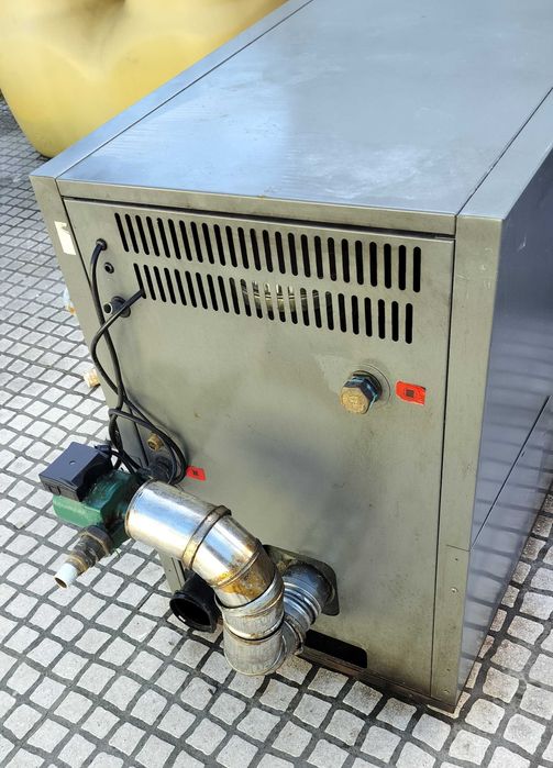 Máquina de aquecimento a gasóleo (para uso ou peças)