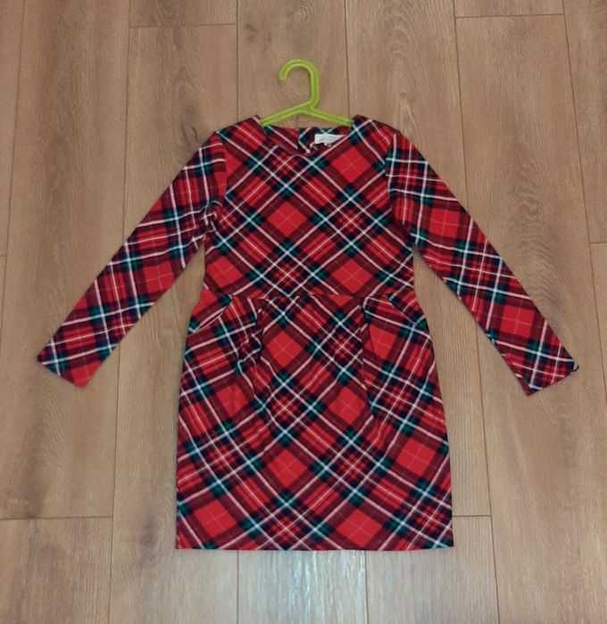 Świąteczna sukienka dziewczęca H&M r.  134/140