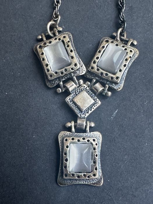 Naszyjnik-kolia srebro oksydowane 925z kocim okiem. Kropki