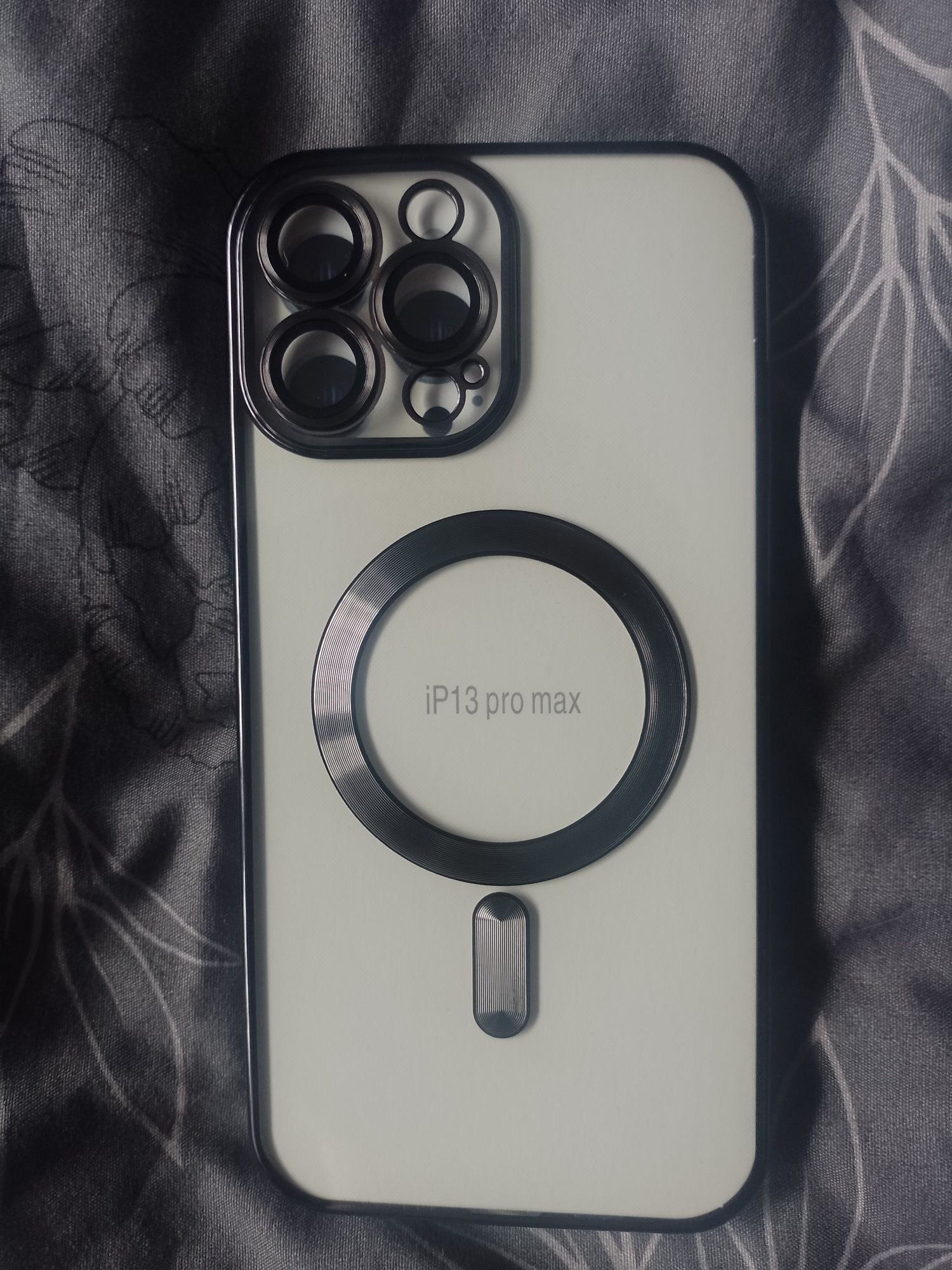 Etui iPhone 13 pro max