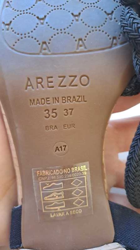 Sandália AREZZO  -  tiras em corda preta