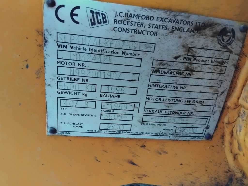 Ładowarka jcb 407
