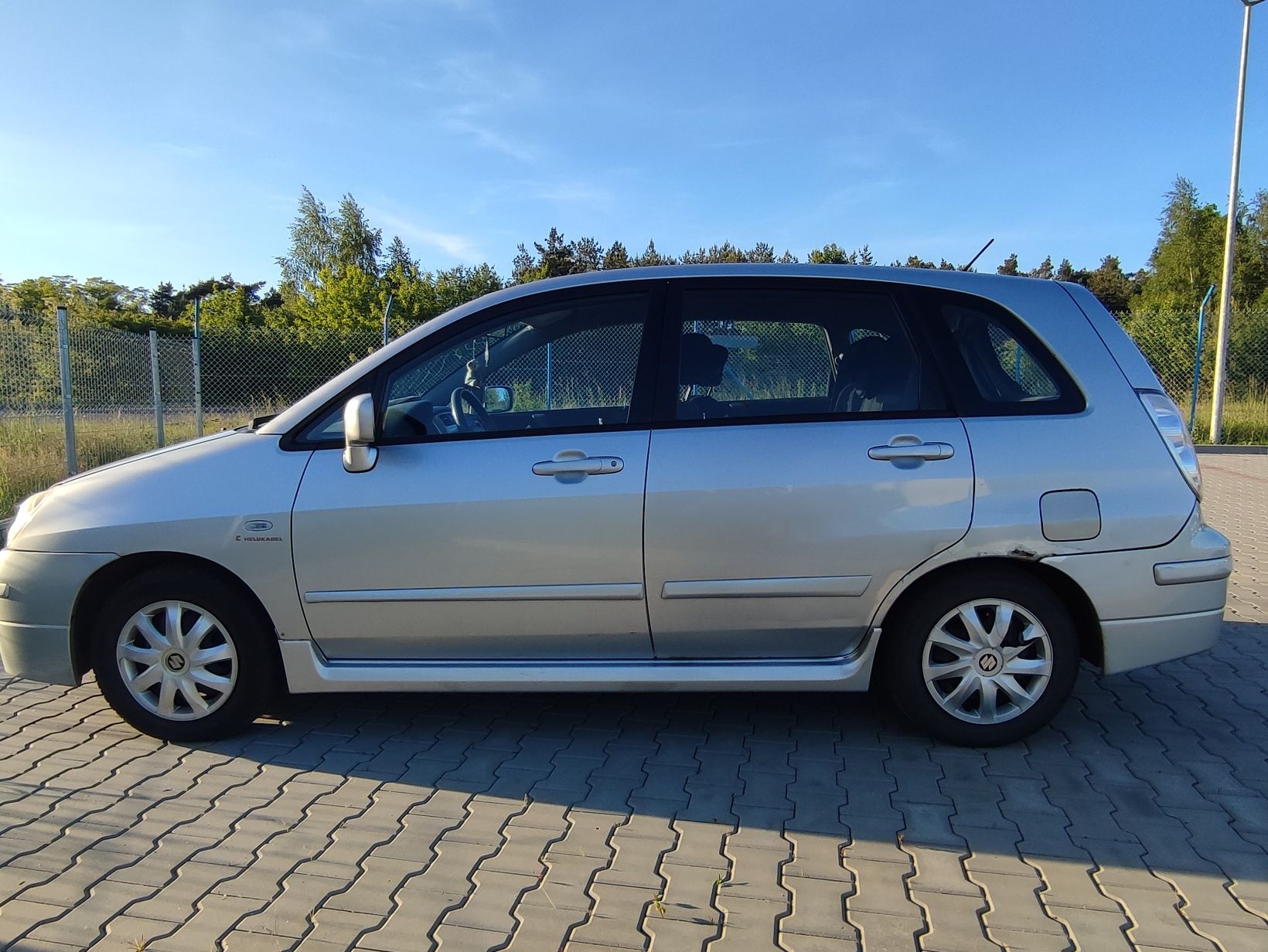 Suzuki Liana 1.6 lift , nie swift