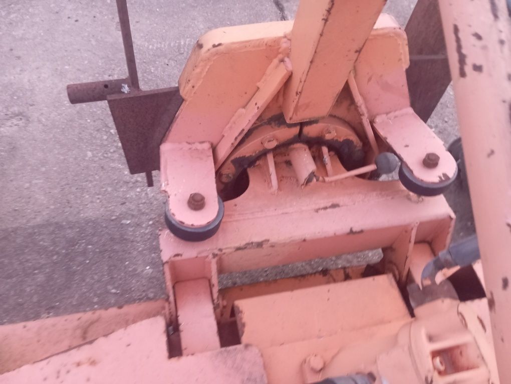 Kosiarka nożowa hydrauliczna  Kramer Tremo