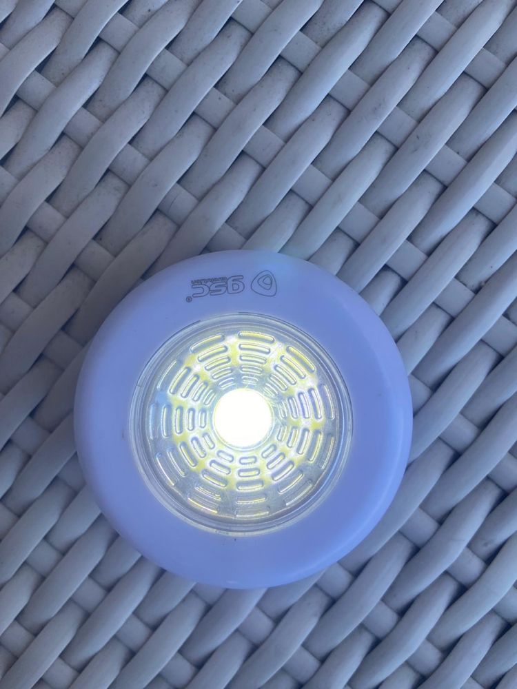 Luz em lede  a  pilhas