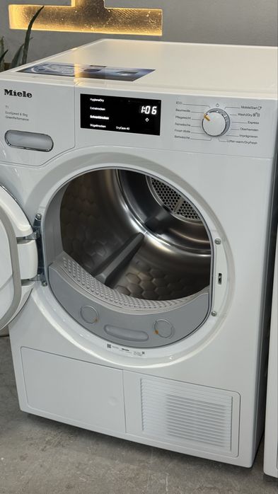 Комплект пральна та сушильна машини WWG 660 wps