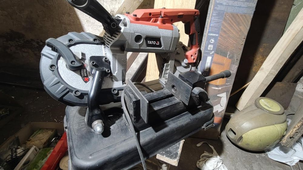 Piła taśmowa Yato