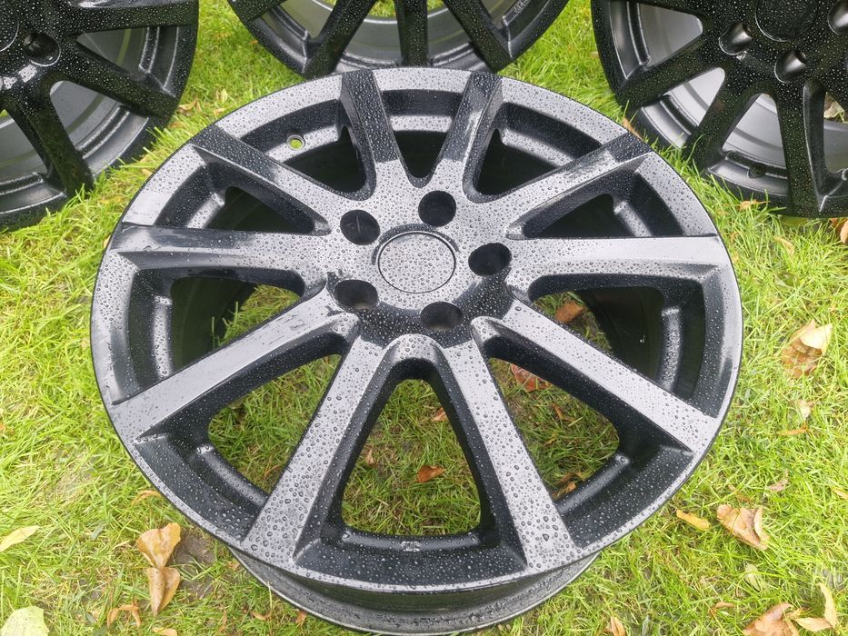 Felgi aluminiowe Niemieckie Autec 17" 5x112 VW Audi Skoda