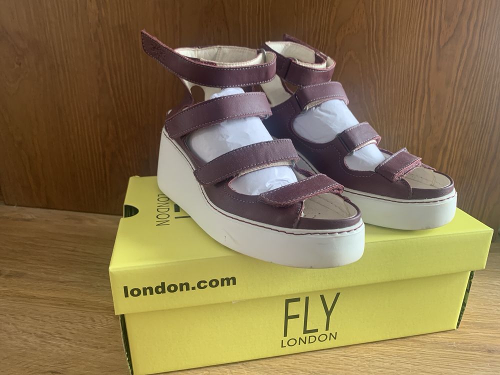 Sandalias Fly 38