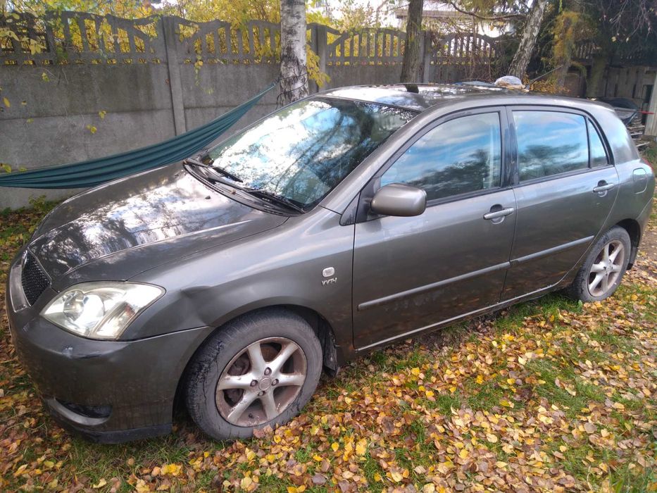 REZERWACJA Toyota Corolla 2003 1.6Zarejestrowany Anglik Sprawny.