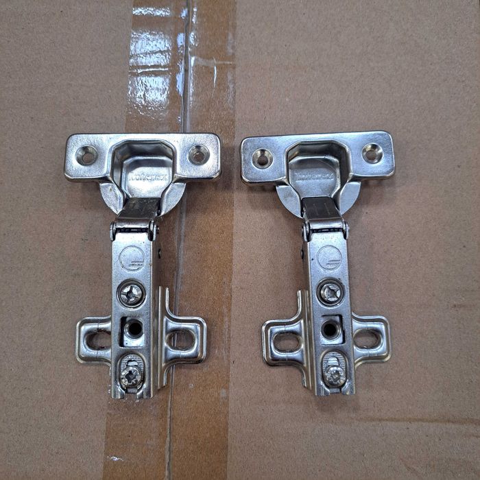 Fronty kuchenne ,zawiasy uchwyty i  blat kuchenny