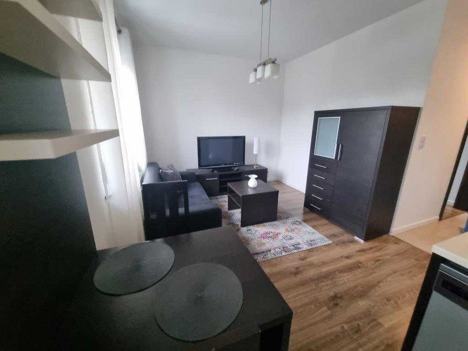 wynajmę mieszkanie 36m2 z miejscem parkingowym i ogrodem