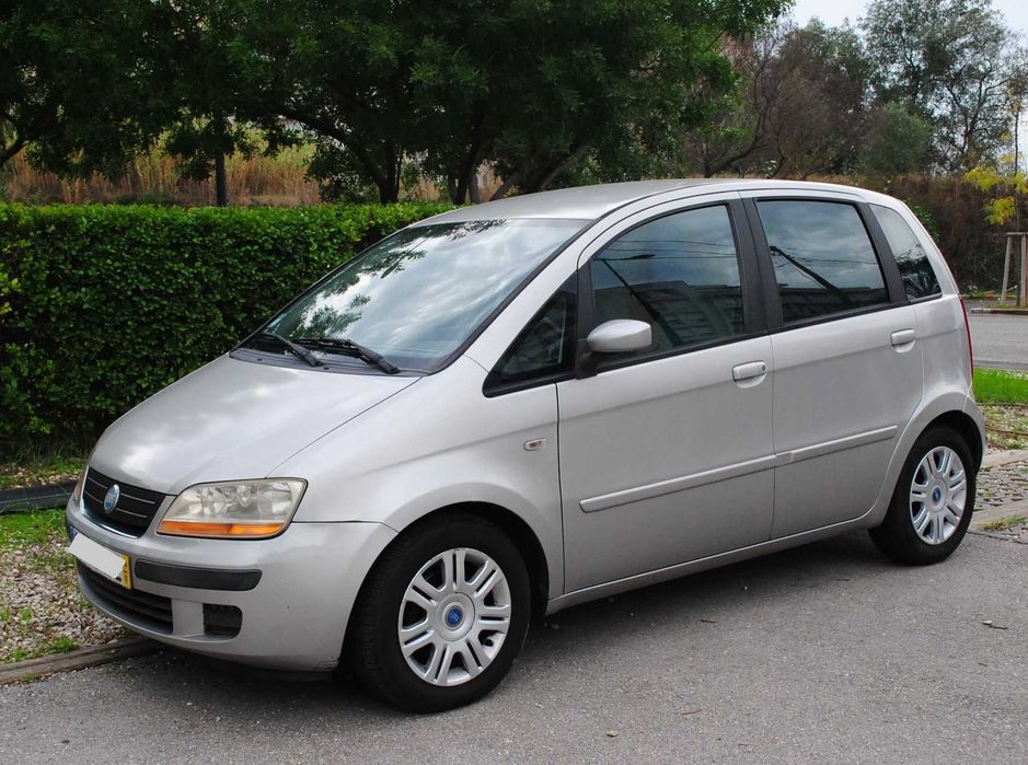 Fiat Idea 1.4 Emotion (Gasolina)