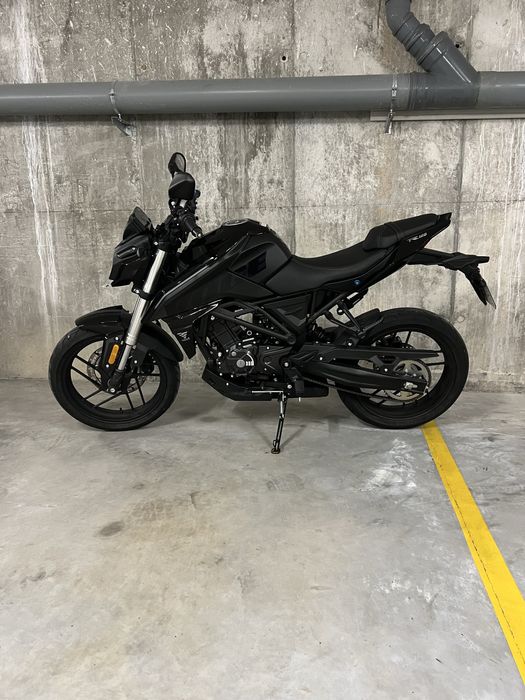 VOGE 125R - Black Edition