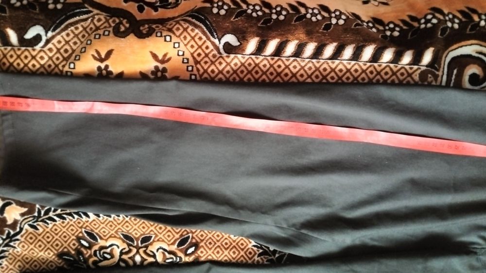 Чоловічі джинси, сорочки