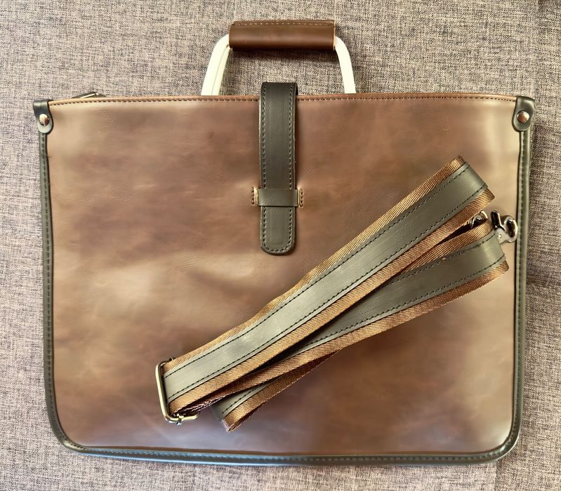 Pasta em Pele para computador 13'