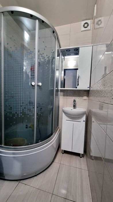 2 кім Квартира подобово погодинно  недалеко центру