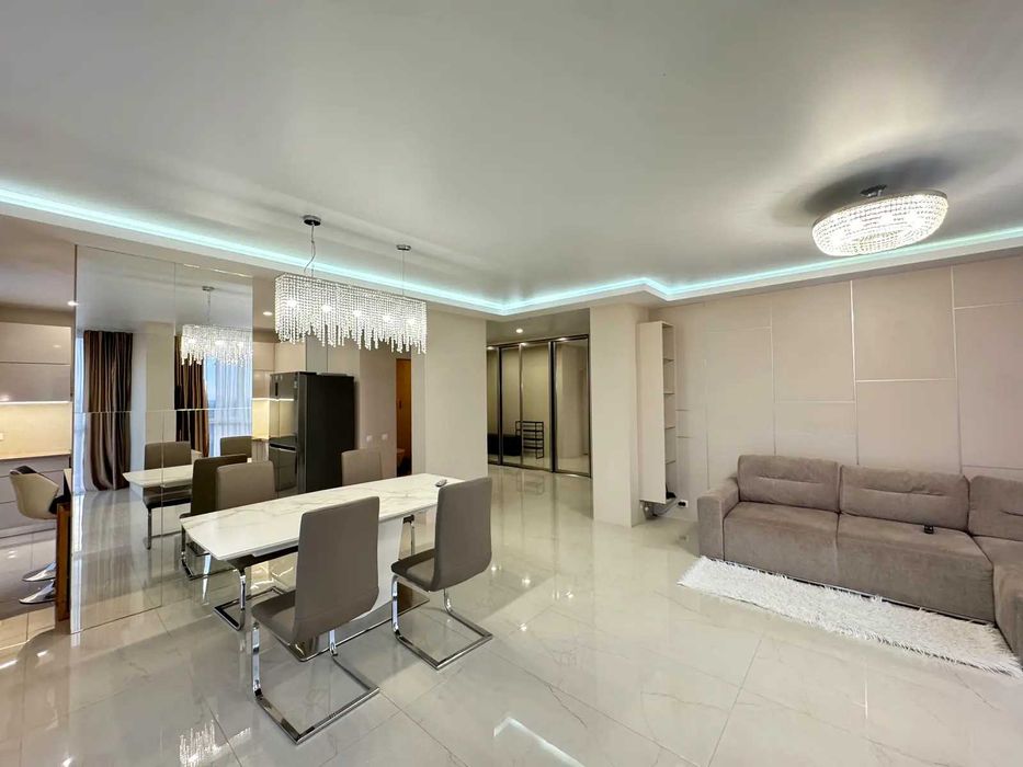 Продаж 2к квартири Салютна 2к1 ЖК Файна Таун Шевченківський р-н