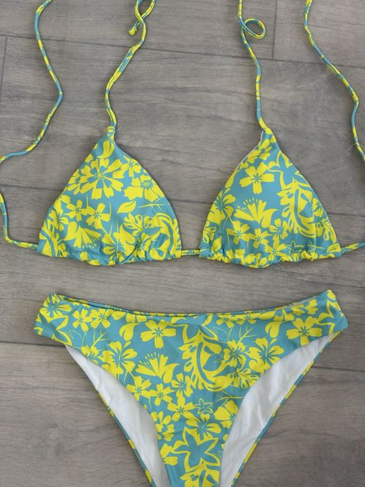 Жовто-блакитний купальник