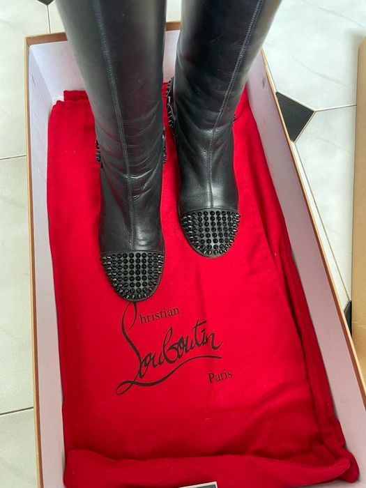 Чоботи Christian Louboutin Black Egoutina Flat