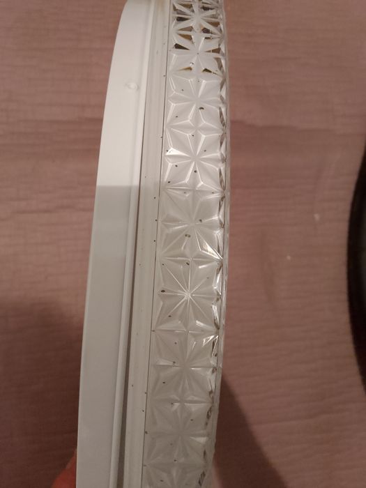 Lampa ledowa sufitowa