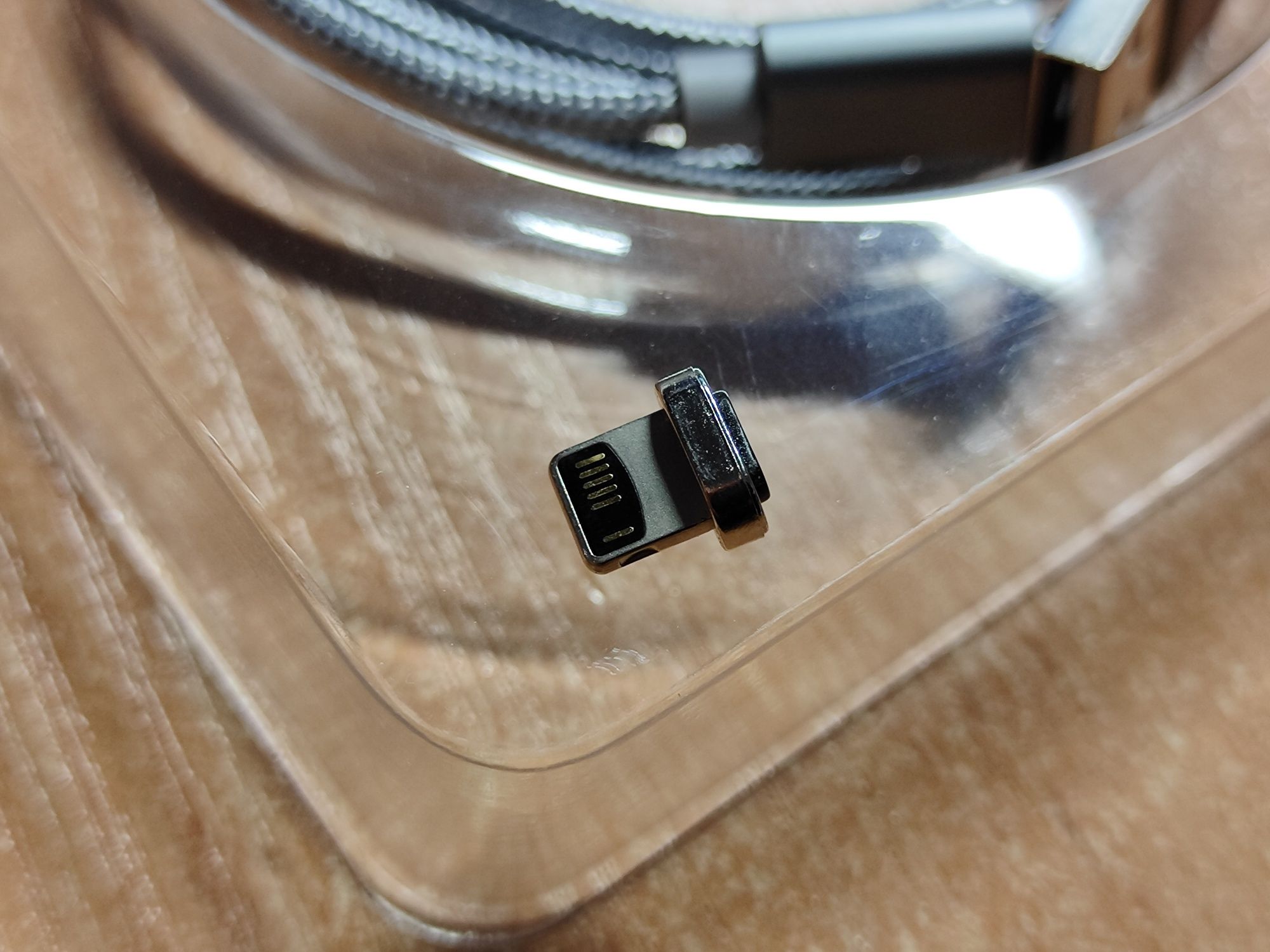 Магнитный USB кабель c разъемом Lightning для Iphone
