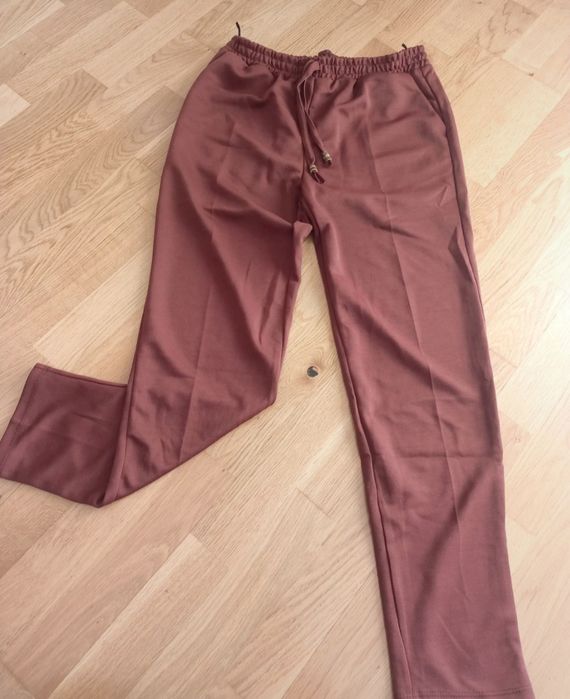 Spodnie damskie brązowe