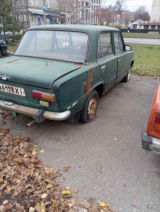 Ваз 2101 только с салона)))