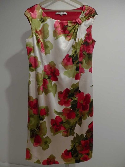 Sukienka Wizytowa Imprezowa Satynowa Dopasowana Kremowa