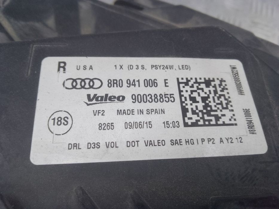 Фара правая 8R0941754E для Audi Q5 2012-2017