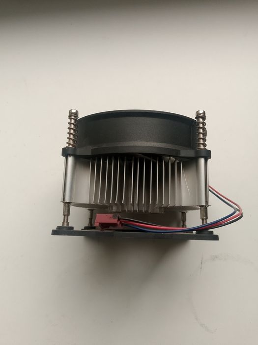 Кулер до процессора 90 мм