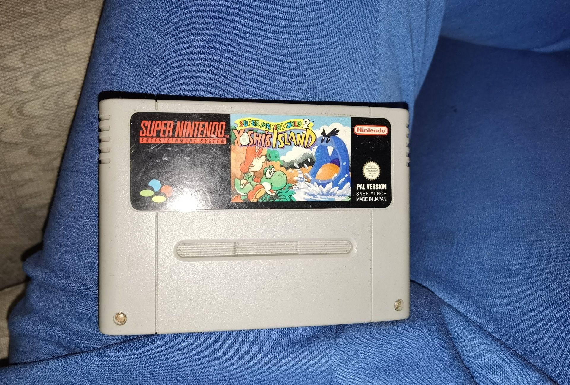 Yoshi island super Nintendo