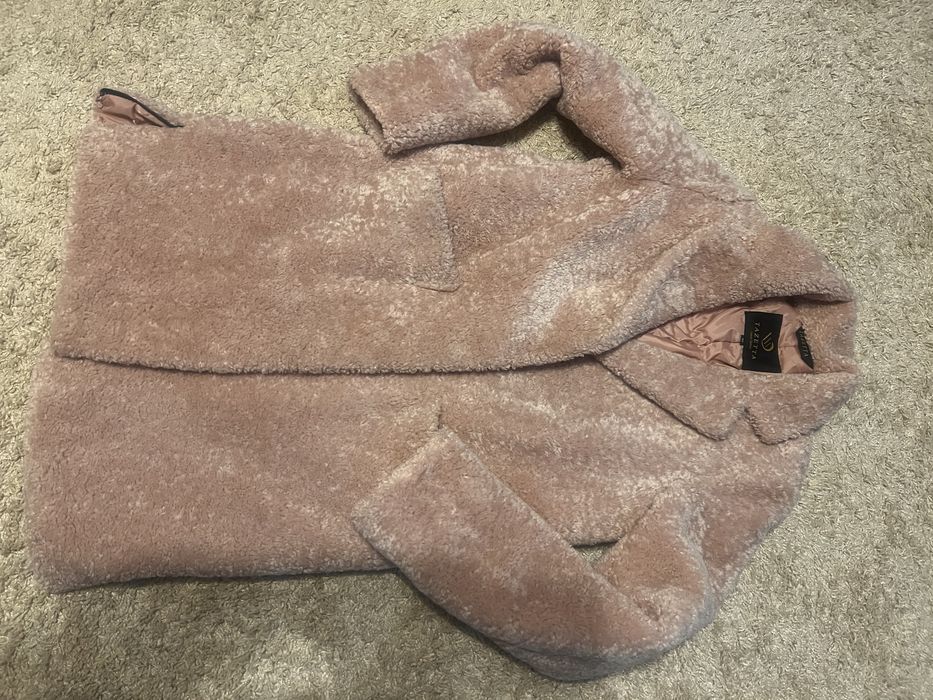 Розовая шубка на зиму