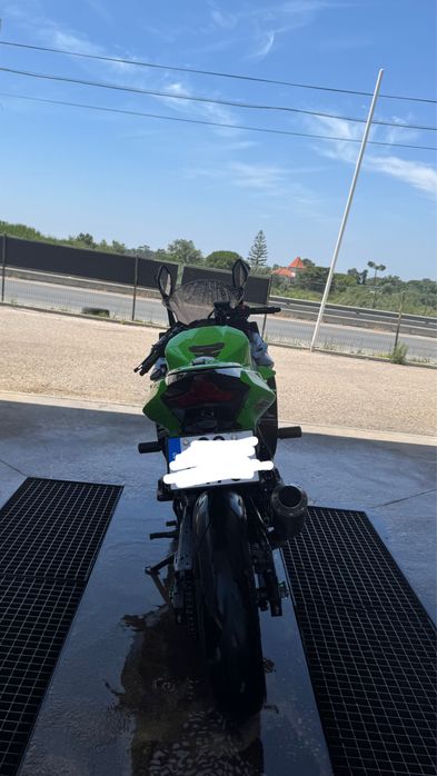 Kawasaki Ninja 400
