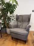 Ikea Strandmon fotel uszak szary