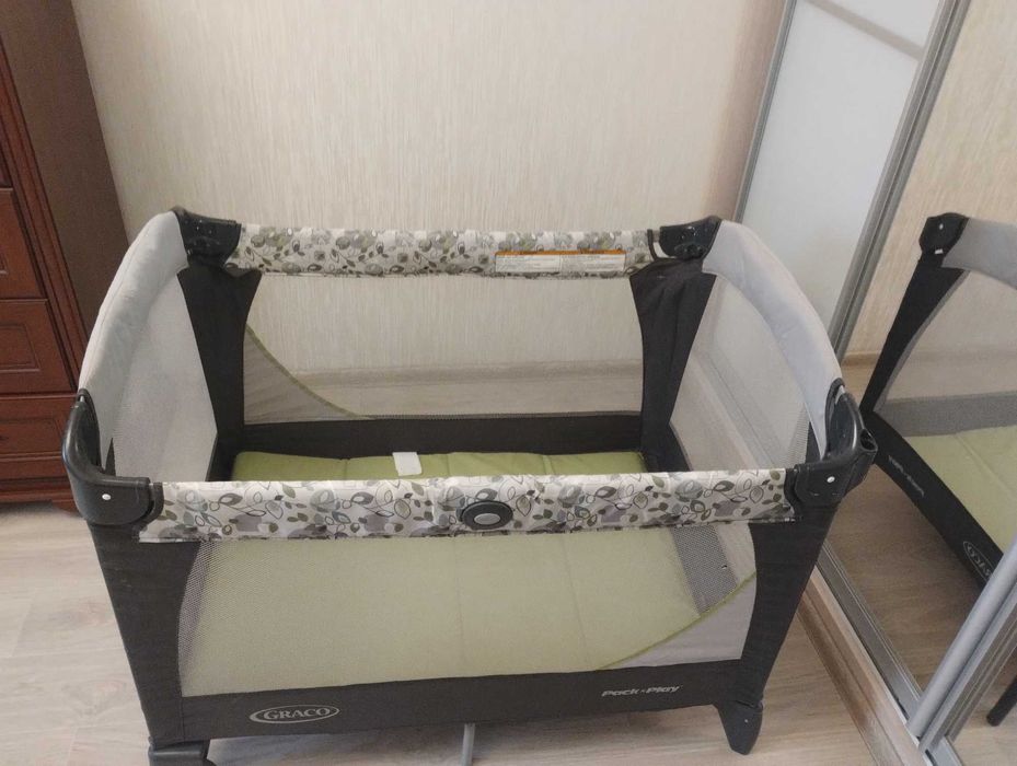 Манеж кровать GRACO