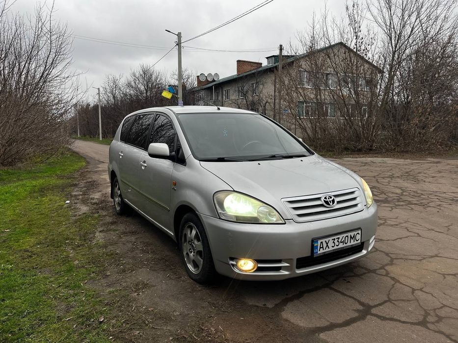 Toyota Avensis Verso D4D 2.0