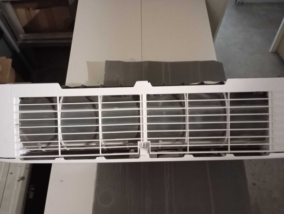 Instalação e venda Ar Condicionado whirlpool 12000  INVERTER