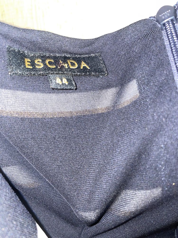 Сукня Escada