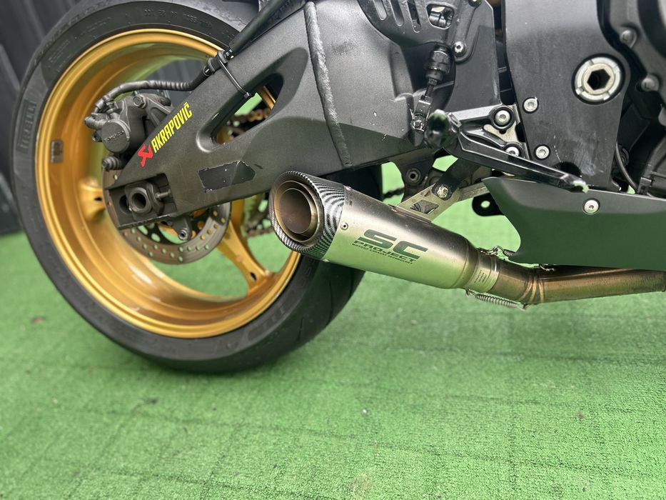 Suzuki gsxr 600 92 kw full extras/ credito 120€/entrega nacional